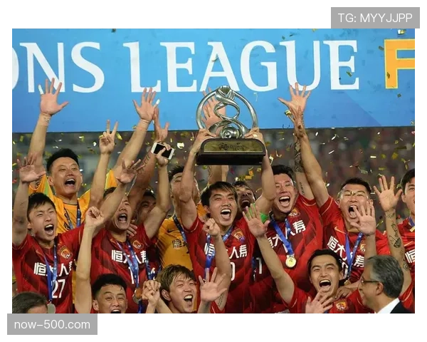 雷恩清洗高薪球员缩减阵容 从50人精简至30人实现薪资优化